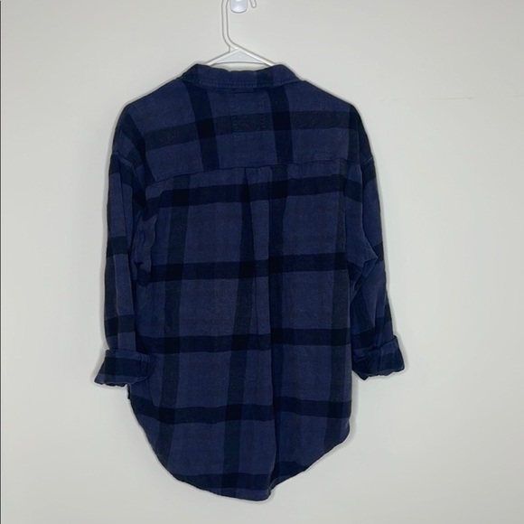 Aerie Blue Casual Button Down Shirt Relaxed Fit - Picture 6 of 6